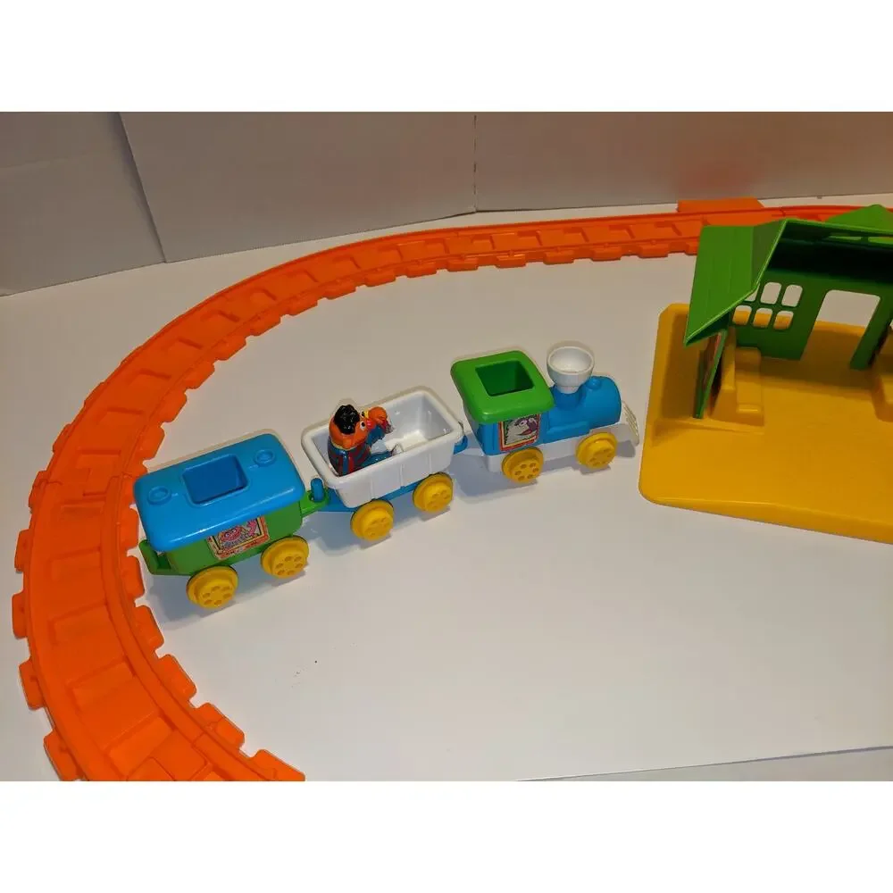 Vintage Child Guidance Sesame Street Train With Tracks 1981/83